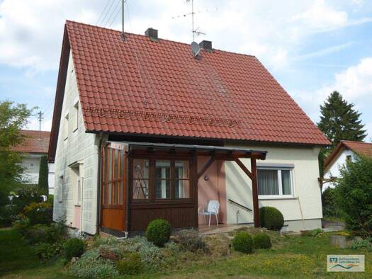 Einfamilienhaus zum Kauf 485.000 € 6 Zimmer 100 m² 873 m² Grundstück frei ab 01.01.2026 Feldkirchen Neuburg a. d. Donau 86633