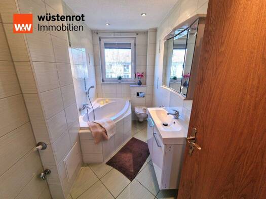 Wohnung zum Kauf 59.000 € 3 Zimmer 72 m² Hohenmölsen 06679