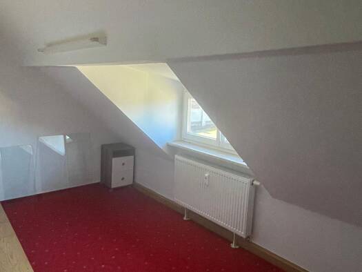 Wohnung zur Miete 350 € 2,5 Zimmer 47 m² Geschoss 1/2 frei ab 01.06.2026 Schleiz 07907