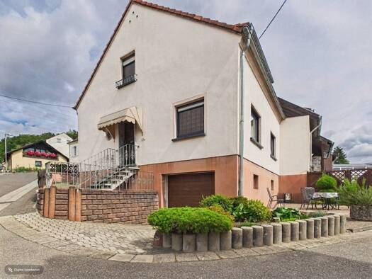 Einfamilienhaus zum Kauf 159.000 € 5 Zimmer 105,1 m² 181 m² Grundstück Altenkessel Saarbrücken 66126