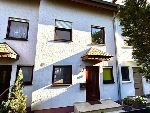 Reihenmittelhaus zum Kauf 495.000 € 5 Zimmer 140 m² 148 m² Grundstück frei ab sofort Leimen Leimen 69181