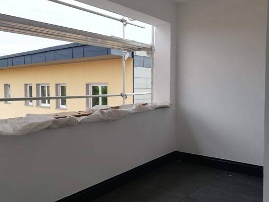 Wohnung zur Miete 880 € 4 Zimmer 110 m² 1. Geschoss frei ab sofort Crimmitschauer Strasse 36 Schmölln 04626
