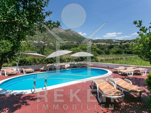 Villa zum Kauf 1.500.000 € 8 Zimmer 200 m² 400 m² Grundstück Cavtat 20210