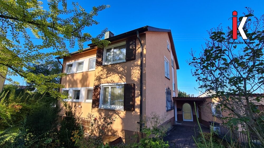 Mehrfamilienhaus zum Kauf 749.000 € 6 Zimmer 171 m²<br/>Wohnfläche 685 m²<br/>Grundstück Sindelfingen 2 Sindelfingen 71063