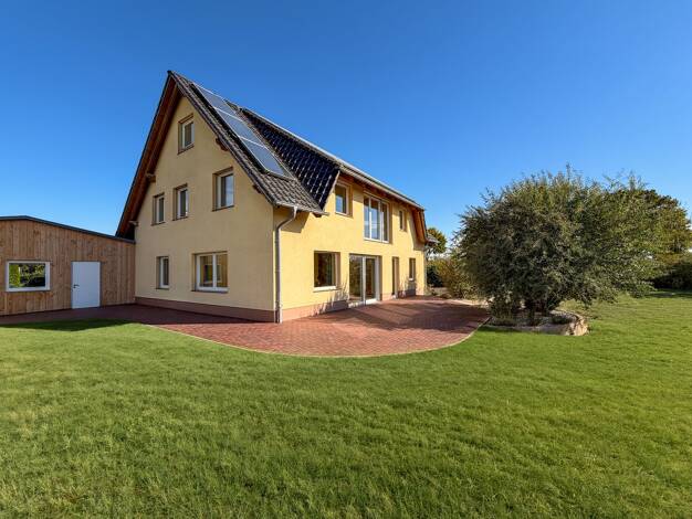 Einfamilienhaus zum Kauf provisionsfrei 299.000 € 6 Zimmer 218 m² 2.303 m² Grundstück Dähre Dähre 29413