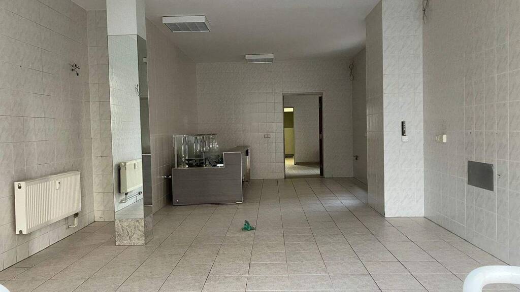 Laden zum Kauf 260.000 € 7 Zimmer 100 m² Verkaufsfläche Westbahnhofstr. 4 Süd Jena 07745