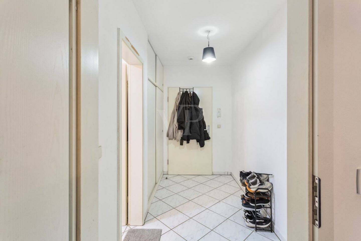 Property thumbnail 11