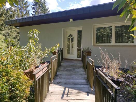 Wohnung zur Miete 720 € 2 Zimmer 94 m² Geschoss 1/1 frei ab sofort Mehrbachtalstraße Mehren 57635