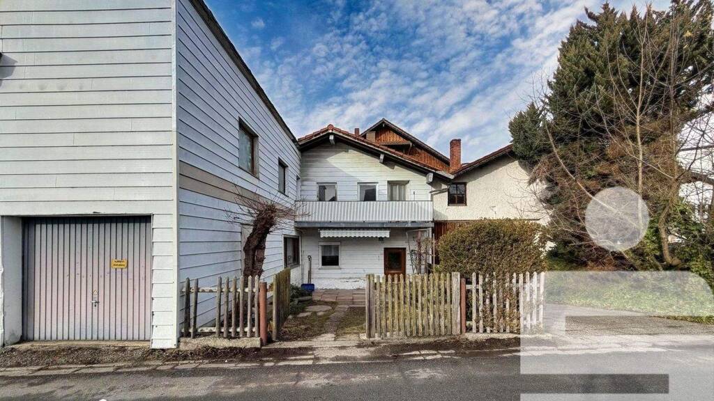 Einfamilienhaus zum Kauf 99.000 € 6 Zimmer 148,4 m² 150 m² Grundstück Tüßling 84577