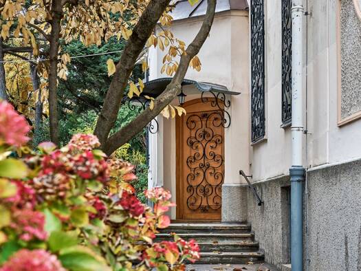 Villa zum Kauf 4.500.000 € 12 Zimmer 380 m² 710 m² Grundstück Cottagegasse Döbling 1190