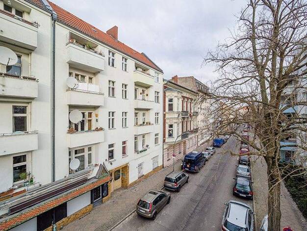 Studio zur Miete 357 € 1 Zimmer 32,9 m² 4. Geschoss frei ab 01.05.2026 Kienitzer Str. 24 Neukölln Berlin 12053