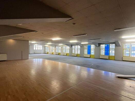 Halle/Industriefläche zur Miete 3.800 € 484 m² Lagerfläche Dudweiler Landstrasse 7 St Johann Saarbrücken 66123