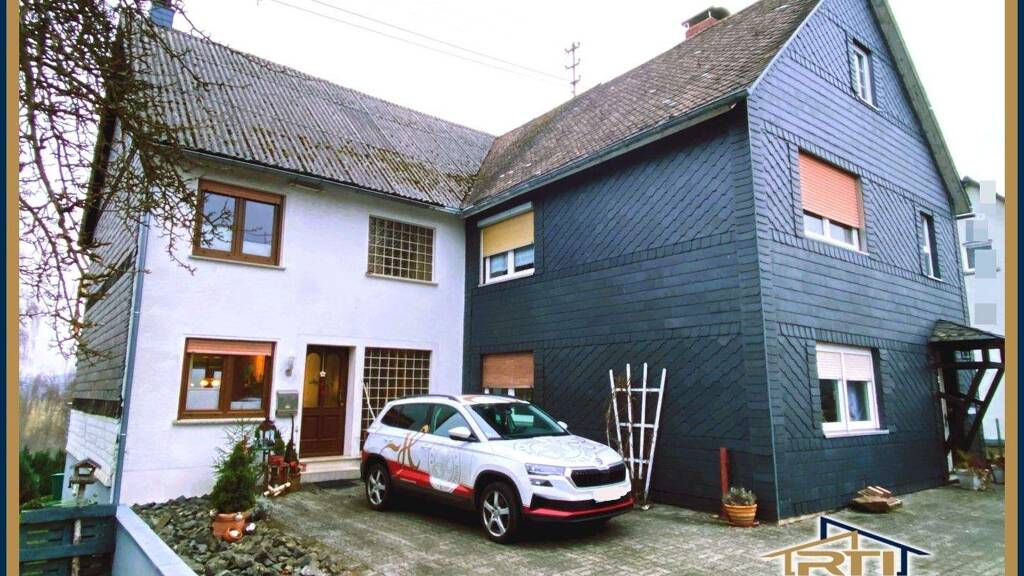 Mehrfamilienhaus zum Kauf 210.000 € 11 Zimmer 283 m² 806 m² Grundstück Heimborn 57629