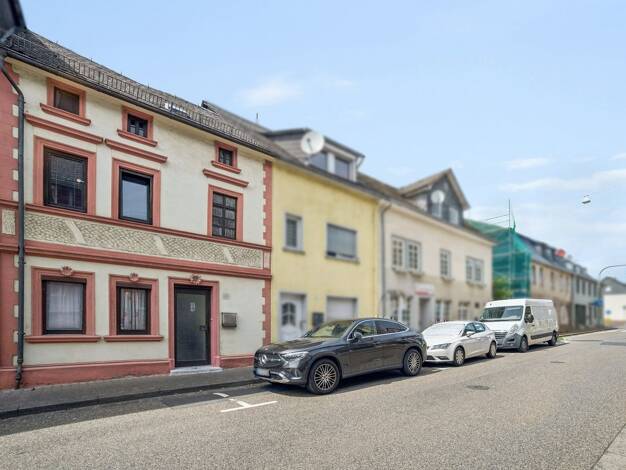 Reihenmittelhaus zum Kauf 129.000 € 5 Zimmer 143,9 m² 104 m² Grundstück Holzappel 56379
