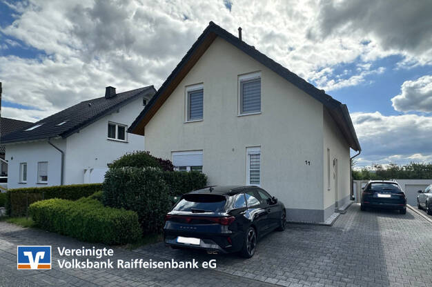 Einfamilienhaus zum Kauf 425.000 € 7 Zimmer 143 m² 480 m² Grundstück Simmern/ Hunsrück 55469