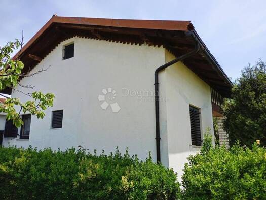 Haus zum Kauf 139.000 € 2 Zimmer 87 m² Boljunsko Polje, Lupoglav Lupoglav