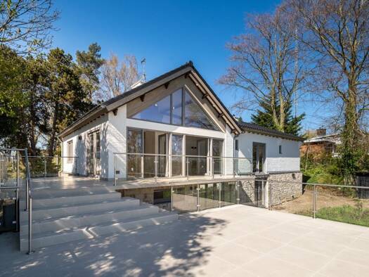 Bungalow zum Kauf 995.000 € 4 Zimmer 142 m² 1.840 m² Grundstück emmabergweg 41 Falkenburg an der Göhl 6301 RD