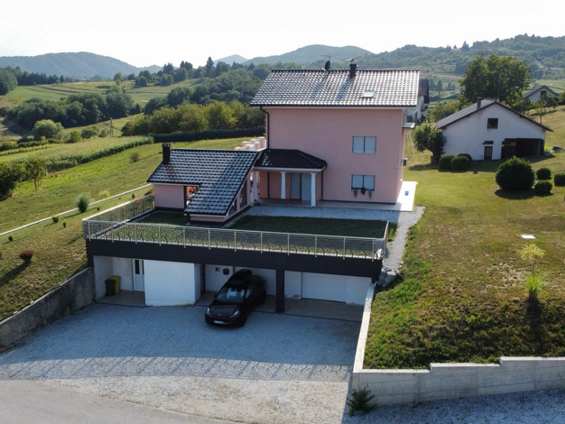 Villa zum Kauf provisionsfrei 635.000 € 10 Zimmer 240 m² 1.000 m² Grundstück Westend-Süd Frankfurt am Main 60323