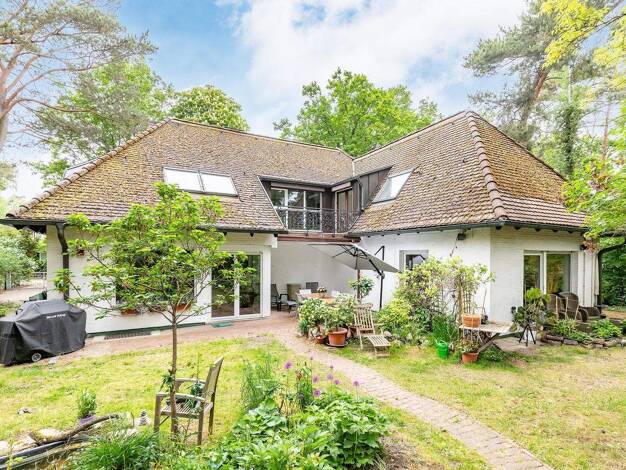 Einfamilienhaus zum Kauf 1.170.000 € 9 Zimmer 260 m² 1.476 m² Grundstück Kladow Berlin / Kladow 14089