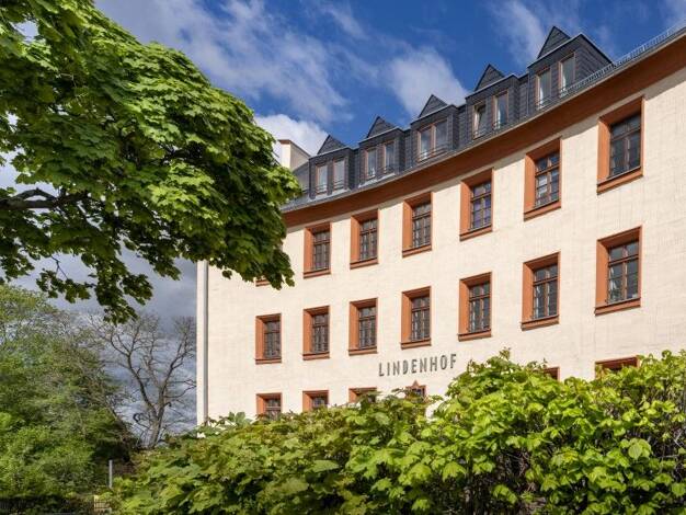 Wohnung zur Miete 748 € 4 Zimmer 89,5 m² 2. Geschoss frei ab 01.10.2026 Zschopauer Straße 187 Lutherviertel Lutherviertel 09126