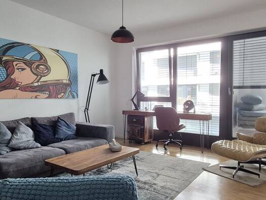 Wohnung zur Miete 2.000 € 2 Zimmer 60 m² Geschoss 2/6 frei ab sofort Mitte Berlin 10115