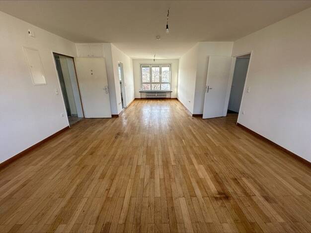 Wohnung zur Miete 682 € 3 Zimmer 80,2 m² 2. Geschoss frei ab 08.12.2025 Marktoberdorfer Str. 3 Kaufbeuren 87600