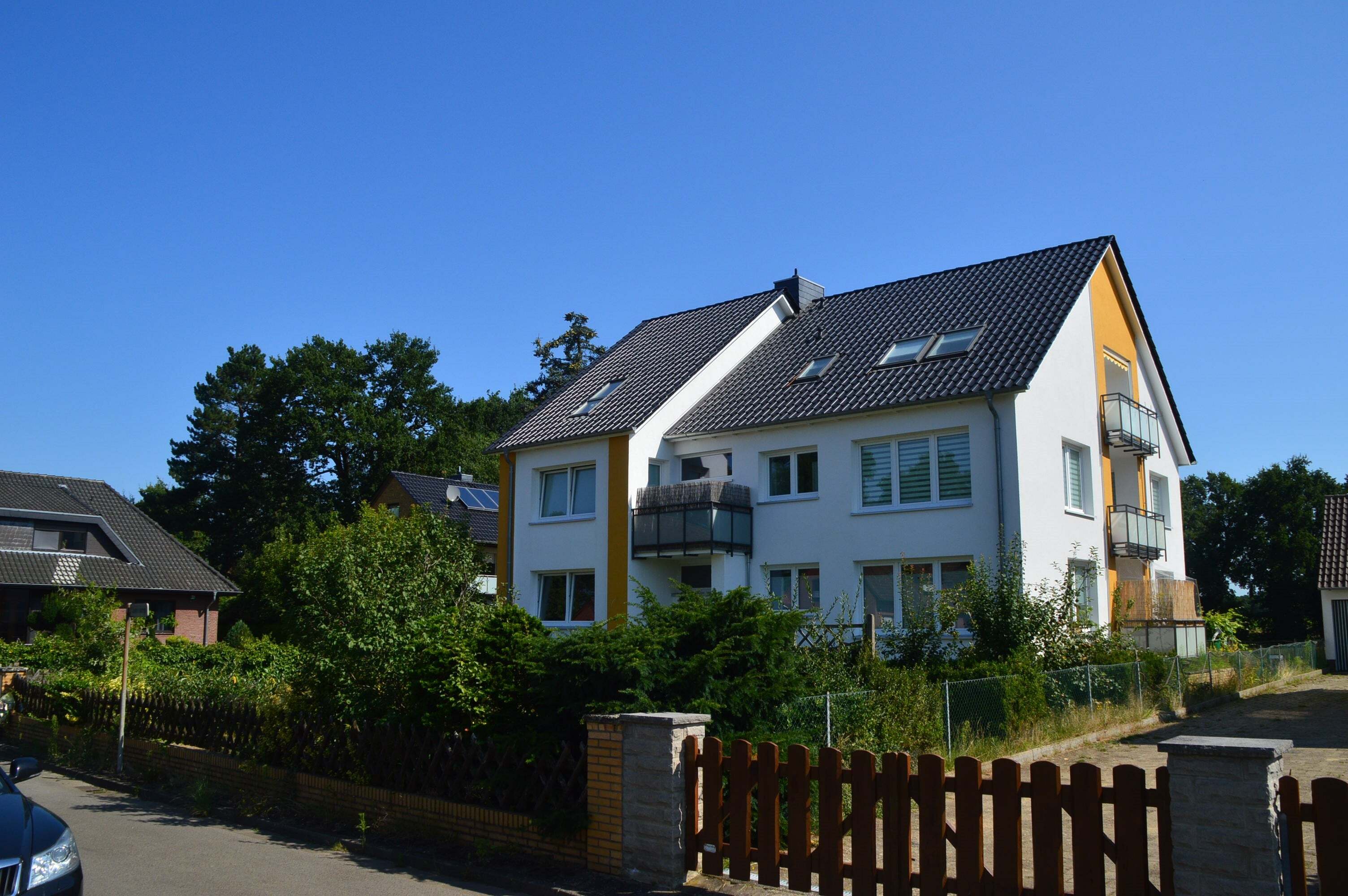 Mehrfamilienhaus zum Kauf 725.000 € 15 Zimmer 329,8 m²<br/>Wohnfläche 861 m²<br/>Grundstück Frielingen Garbsen 30826