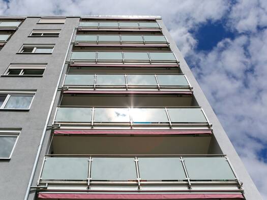 Wohnung zur Miete 720 € 2 Zimmer 60,8 m² 7. Geschoss Brucknerstraße 9 Waldshut Waldshut-Tiengen 79761