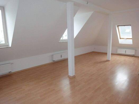 Wohnung zur Miete 339 € 3 Zimmer 61 m² 4. Geschoss frei ab 01.02.2026 Erich-Mühsam-Straße 1 Kaßberg Chemnitz 09112