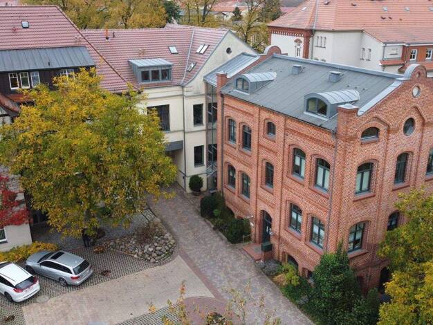 Bürogebäude zur Miete provisionsfrei 850 € 173 m² Bürofläche Marienstr. 4 Neustrelitz 17235
