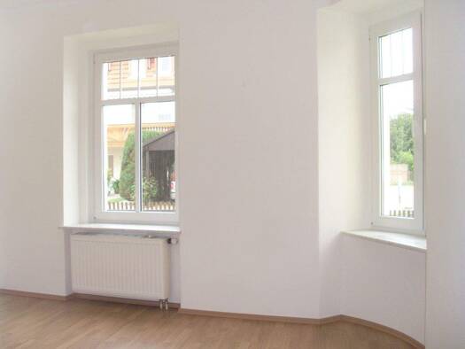 Wohnung zur Miete 290 € 2 Zimmer 47,6 m² EG Weißenberger Straße 37 Löbau 02708