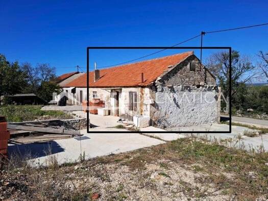 Haus zum Kauf 110.000 € 1 Zimmer 70 m² Bilice