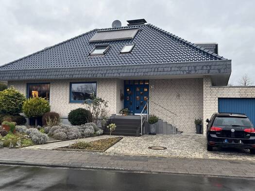 Mehrfamilienhaus zum Kauf 585.000 € 8 Zimmer 209 m² 650 m² Grundstück Elsen Paderborn 33106