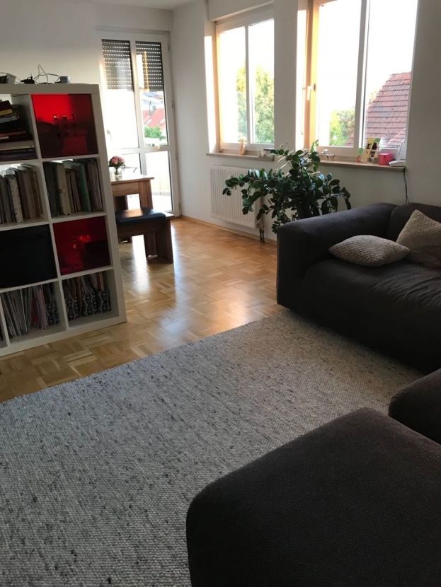 Wohnung zur Miete 700 € 4 Zimmer 96 m²<br/>Wohnfläche ab sofort<br/>Verfügbarkeit Pfannmüllerstraße Eisberg Amberg 92224