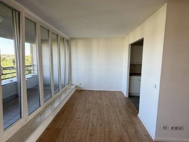 Wohnung zur Miete 892 € 2 Zimmer 66,1 m² 3. Geschoss frei ab 01.09.2026 Horkheimerstraße 1 Falkensee 14612