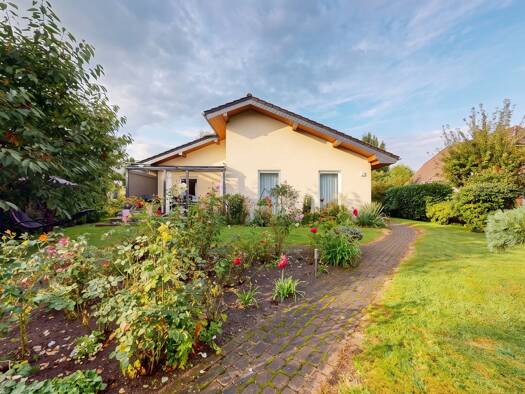 Einfamilienhaus zum Kauf 495.000 € 4 Zimmer 117,1 m² 780 m² Grundstück Oranienburg Oranienburg 16515