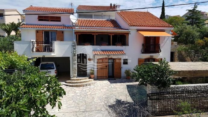 Einfamilienhaus zum Kauf 800.000 € 7 Zimmer 400 m²<br/>Wohnfläche 704 m²<br/>Grundstück Trogir 21220