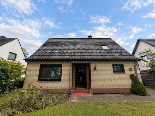 Einfamilienhaus zum Kauf 470.000 € 5 Zimmer 130 m² 563 m² Grundstück Lottbek Ammersbek 22949
