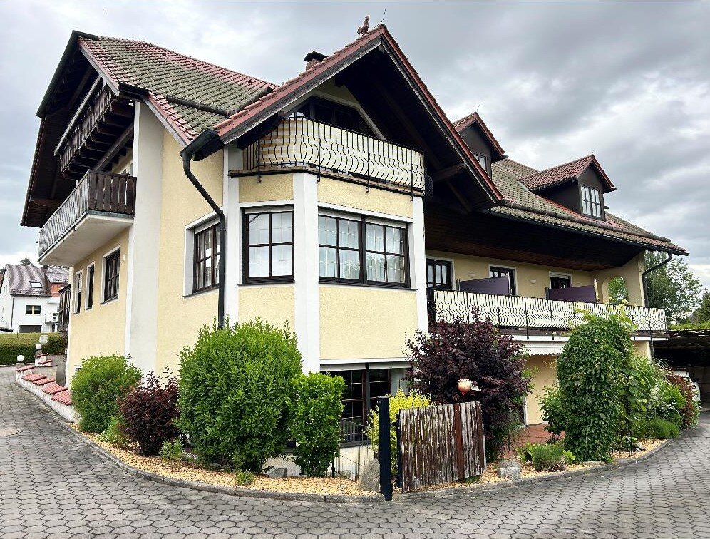 Haus zum Kauf 525.000 € 525 m²<br/>Wohnfläche 1.248 m²<br/>Grundstück Grötschenreuth Erbendorf 92681