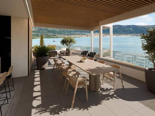 Wohnung zum Kauf 650.000 € 4 Zimmer 193 m² 2. Geschoss Arbanija, Trogir - Okolica Trogir