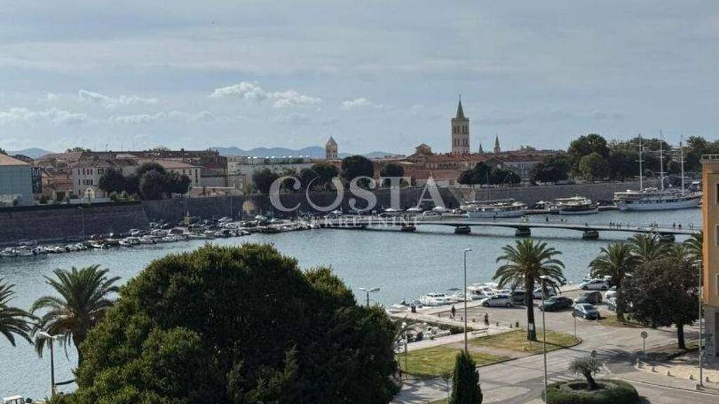 Wohnung zum Kauf 650.000 € 4 Zimmer 2. Geschoss Zadar