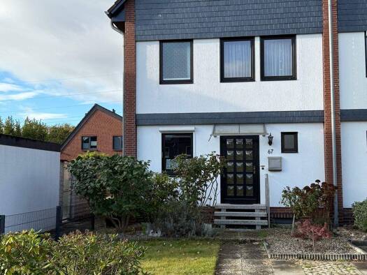 Reihenendhaus zum Kauf 369.000 € 5 Zimmer 123 m² 248 m² Grundstück frei ab 01.01.2026 Beethovenring 67 Lehrte 31275