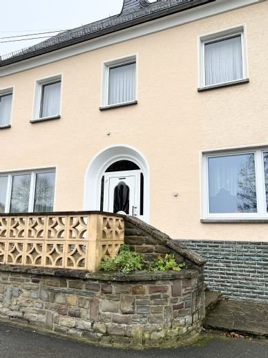 Haus zum Kauf 199.000 € 14 Zimmer 491 m²<br/>Wohnfläche 1.000 m²<br/>Grundstück ab sofort<br/>Verfügbarkeit Jucken 54689