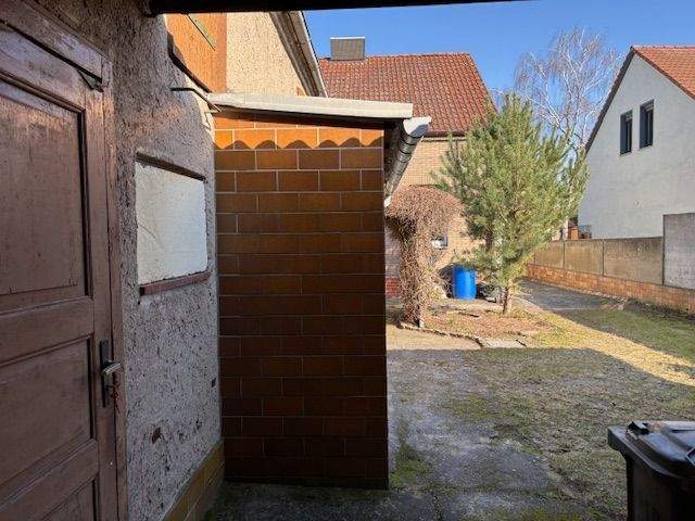 Immobilie in Stendal - Doppelhaushälfte mit großem Grundstück, Garage und vielseitigen Erweiterungsmöglichkeiten - Bild 4