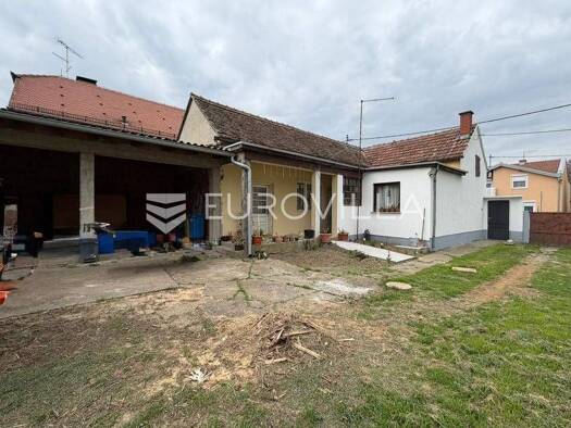 Haus zum Kauf 105.000 € 2 Zimmer 140 m² Paviceva Đakovo