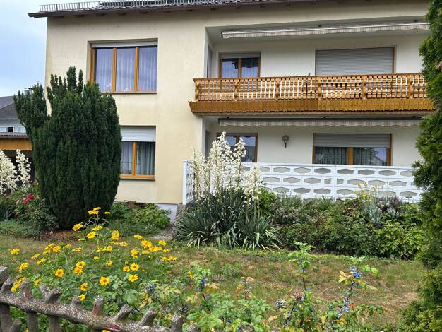Mehrfamilienhaus zum Kauf 699.000 € 10 Zimmer 260 m² 1.066 m² Grundstück frei ab 01.09.2026 Kagers Straubing 94315