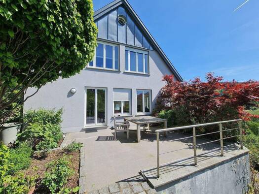 Villa zum Kauf 599.000 € 7 Zimmer 233 m² 980 m² Grundstück Heigenbrücken 63869