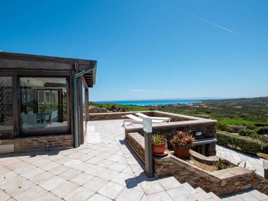 Villa zum Kauf 670.000 € 6 Zimmer 140 m² 300 m² Grundstück Isthintini/Stintino 07040