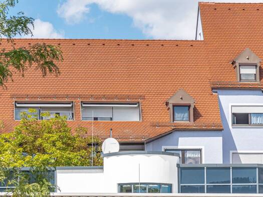 Wohnung zur Miete 740 € 3 Zimmer 66,6 m² 4. Geschoss frei ab 01.11.2025 Äußere Regensburger Straße 20 Nikola Landshut 84034