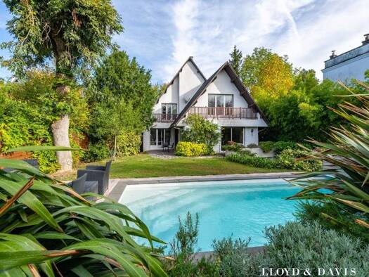 Einfamilienhaus zum Kauf 1.180.000 € 8 Zimmer 194 m² Gressets-Centre-Garenne-Bechevet La Celle-Saint-Cloud 78170
